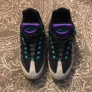 Size 13 Grape Nike Air max 95.